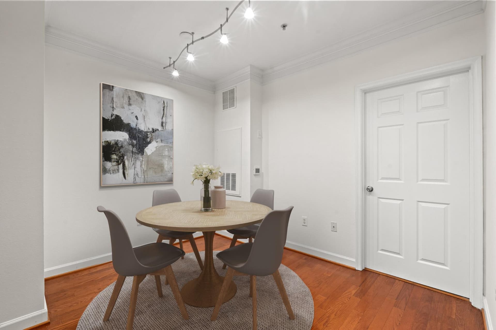 501 Hungerford Drive #154 photo 13