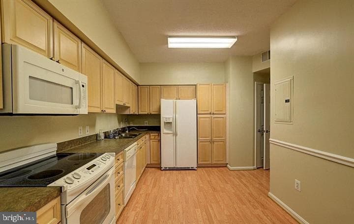 3200 N Leisure World Boulevard #203 photo 10