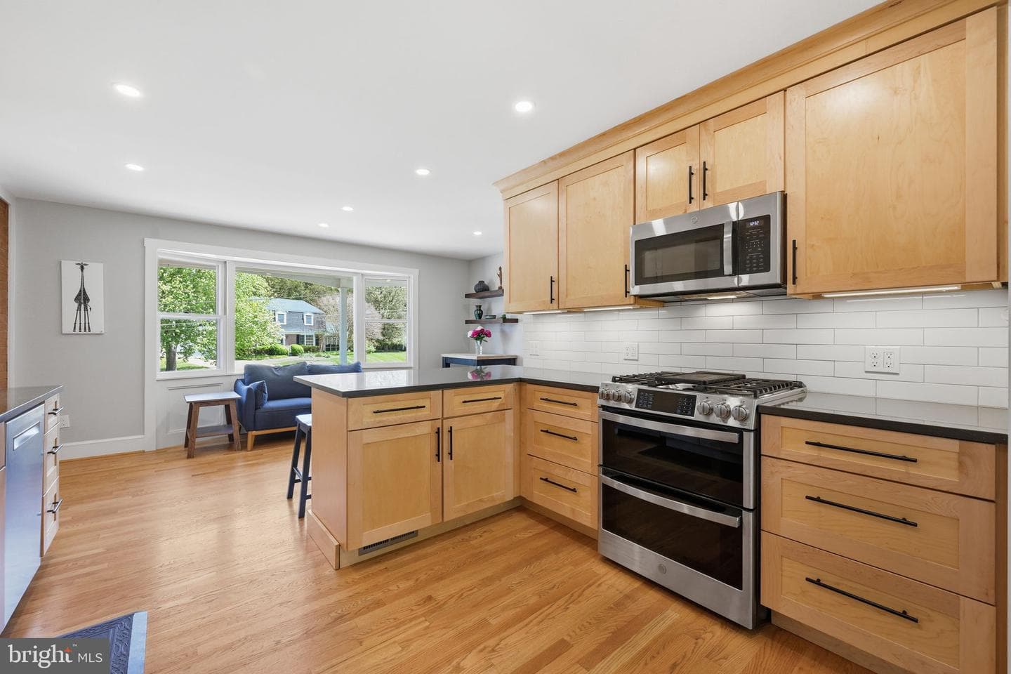 14412 Sandy Ridge Road photo 5