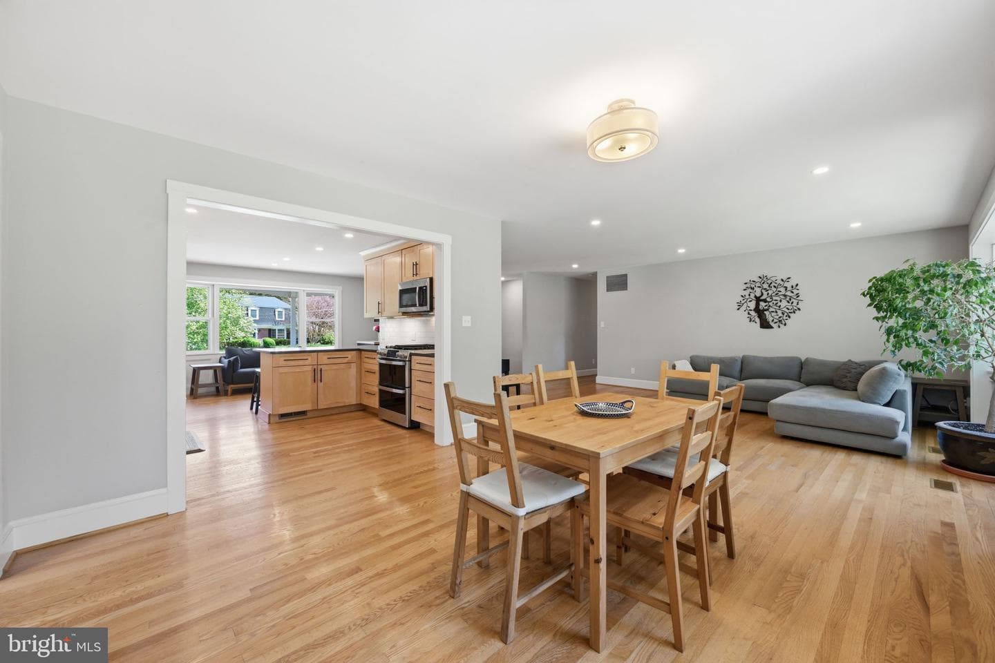 14412 Sandy Ridge Road photo 9