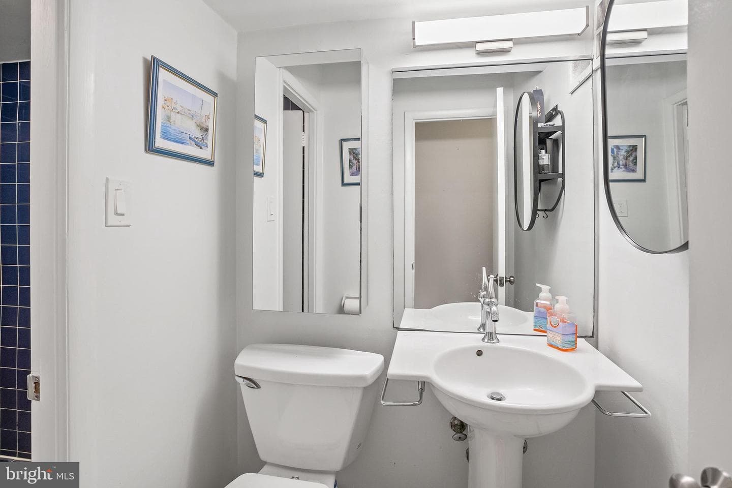 4800 Chevy Chase Drive #207 photo 21