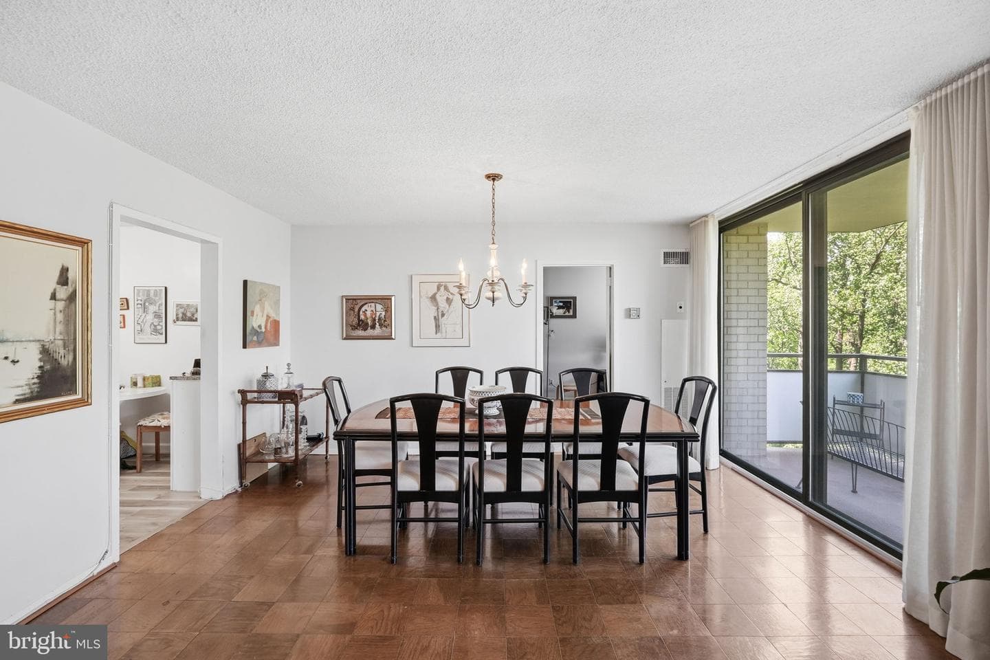 5225 Pooks Hill Road #910n photo 8