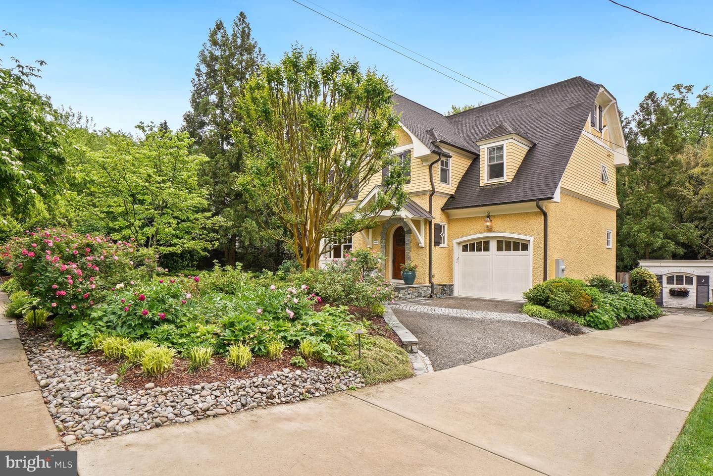 4004 Underwood Street photo 3