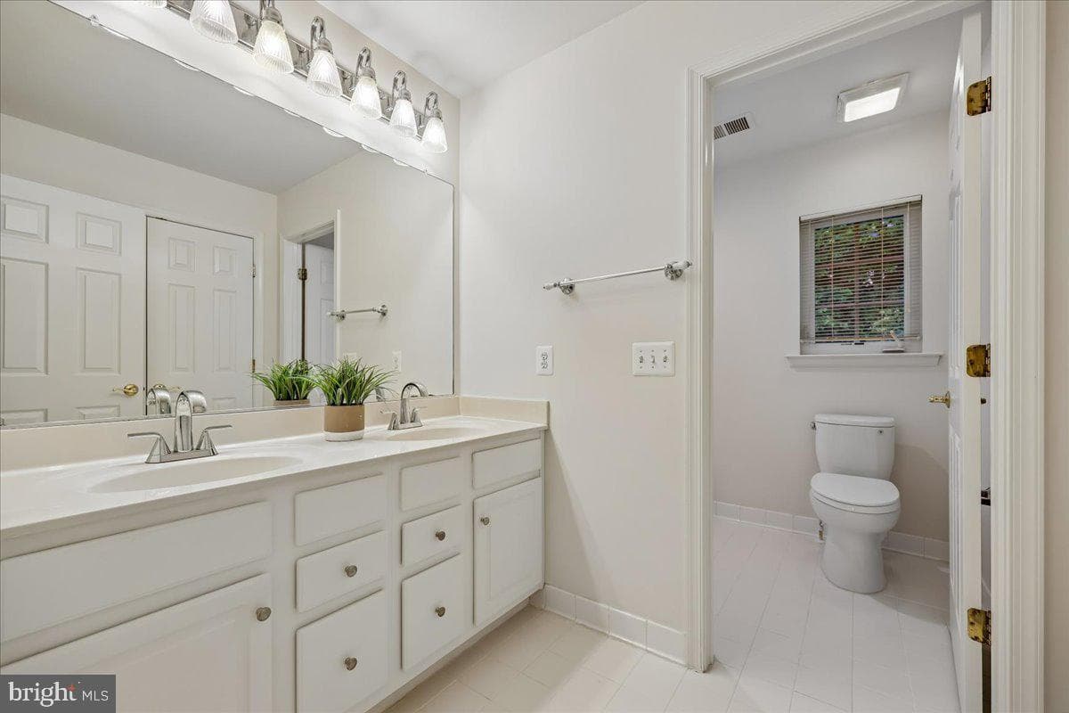11416 Ramsburg Court photo 67