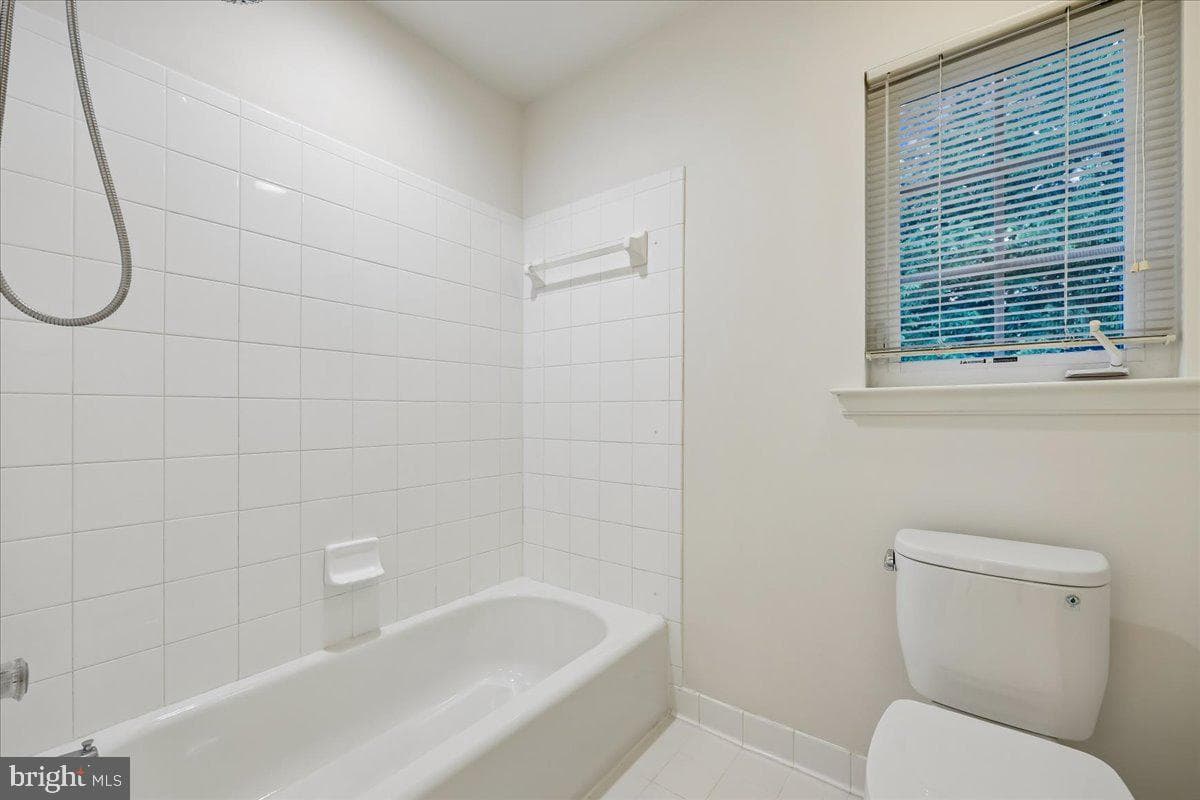 11416 Ramsburg Court photo 69