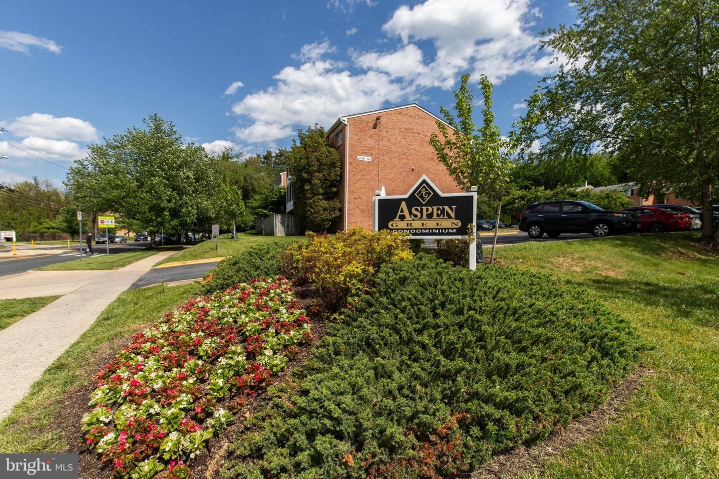 3382 Hewitt Avenue #102 photo 21
