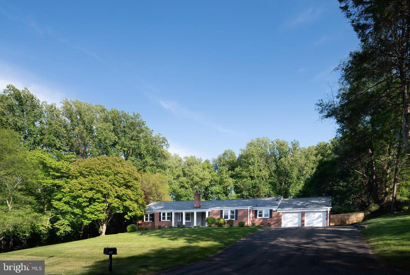 206 Shaw Avenue photo 2