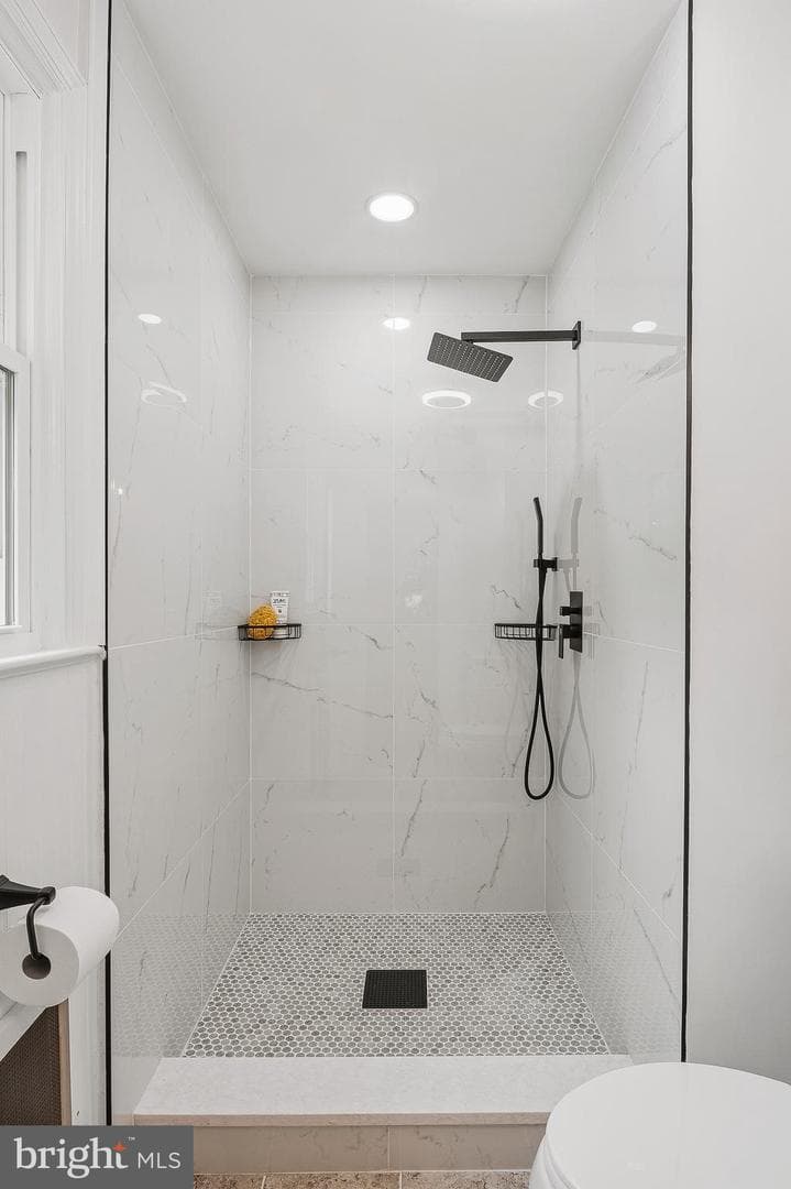 206 Shaw Avenue photo 25