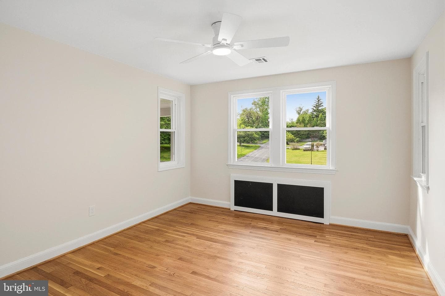 206 Shaw Avenue photo 26