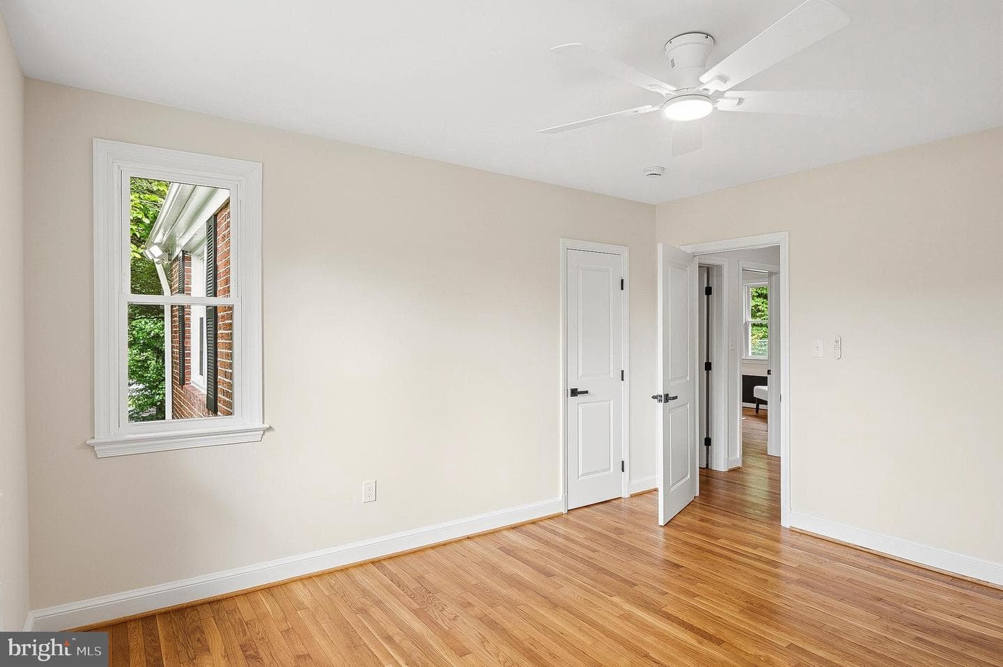 206 Shaw Avenue photo 27