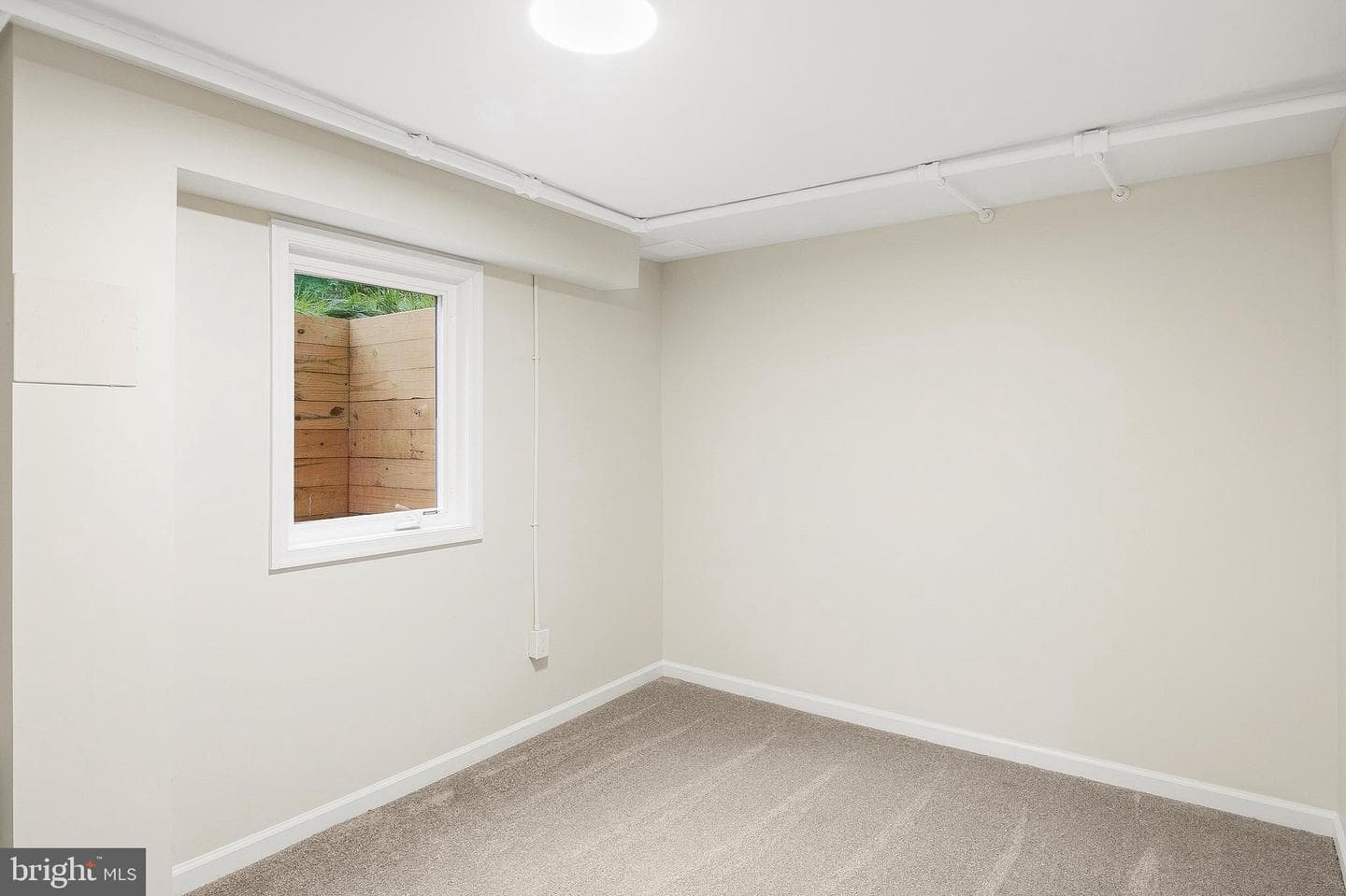 206 Shaw Avenue photo 40