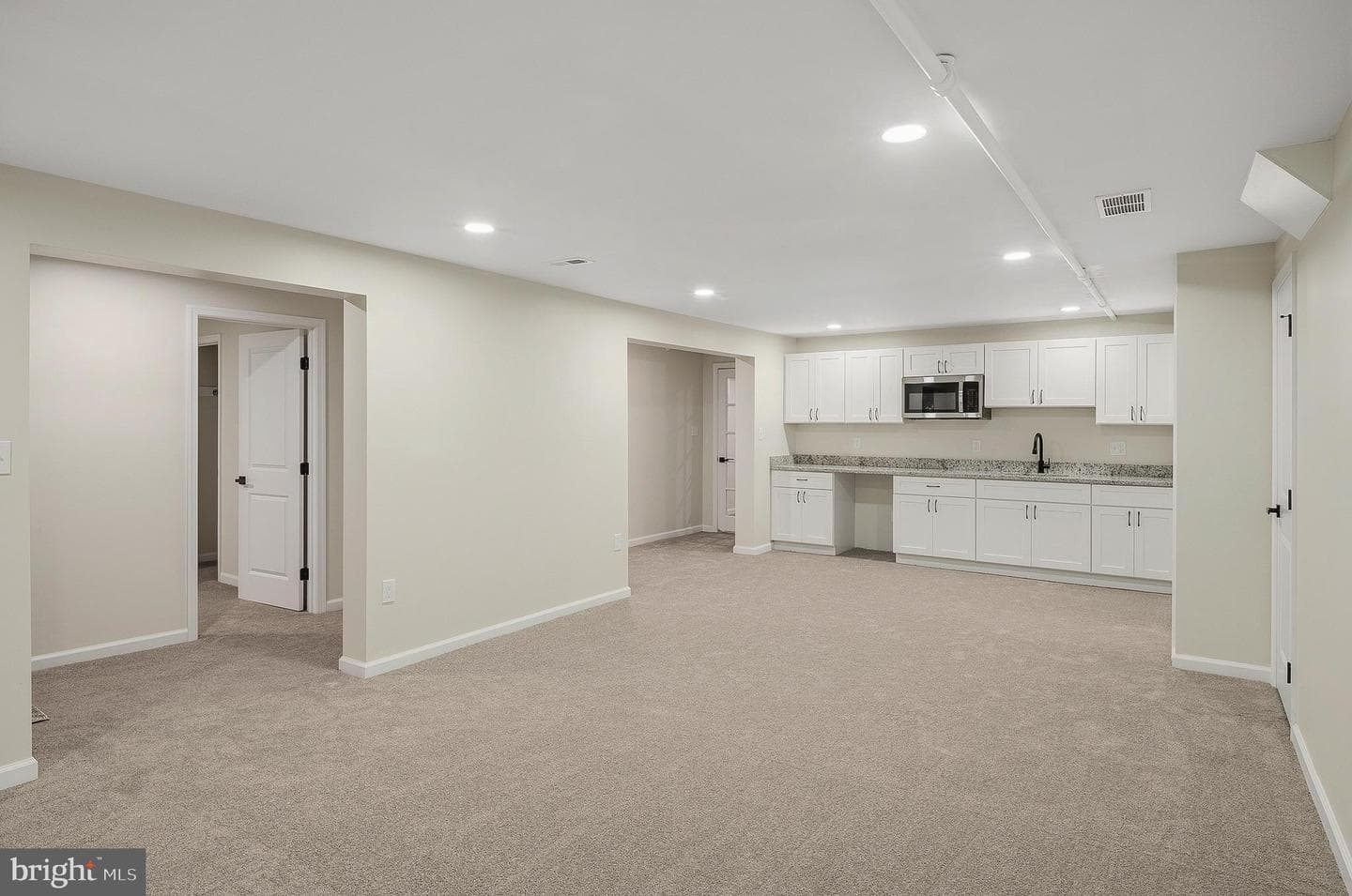 206 Shaw Avenue photo 43