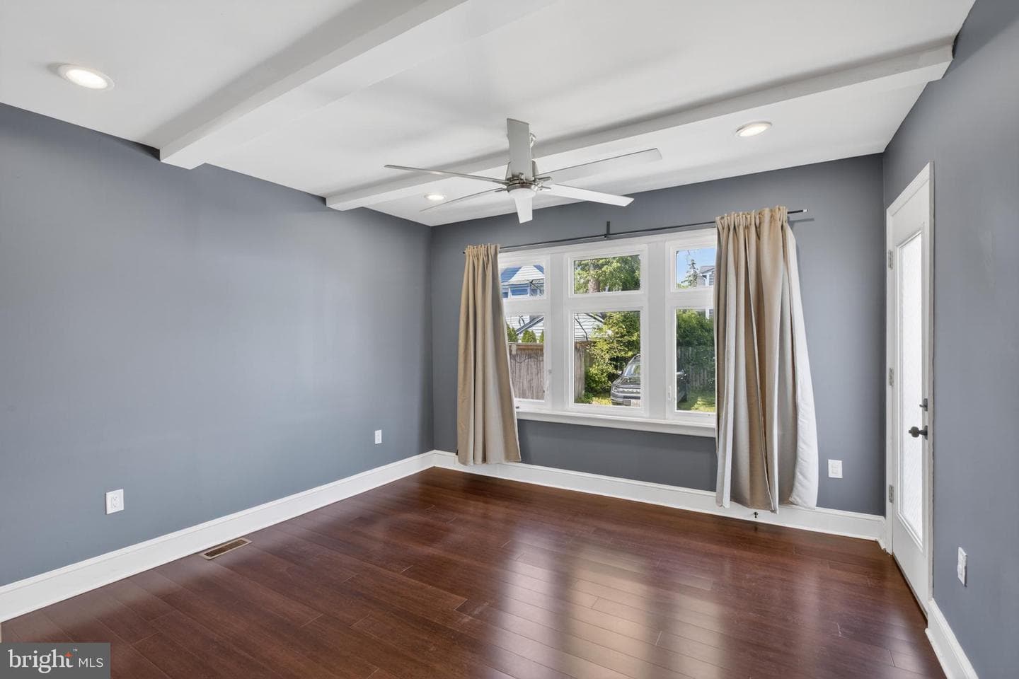 4415 Bradley Lane photo 21