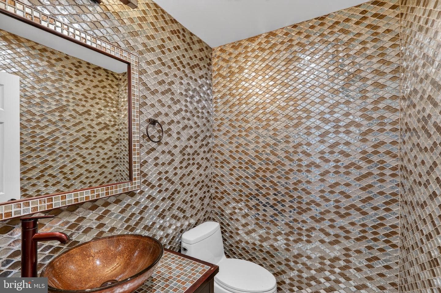 4415 Bradley Lane photo 25