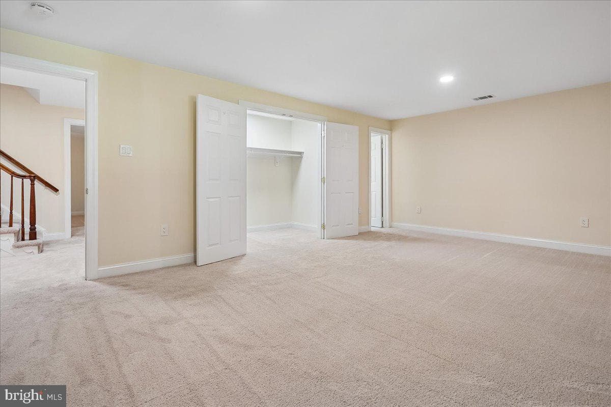 9455 Newbridge Drive photo 51