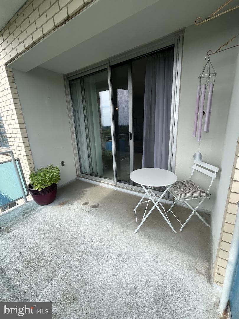 10201 Grosvenor Pl # 1412 photo 18