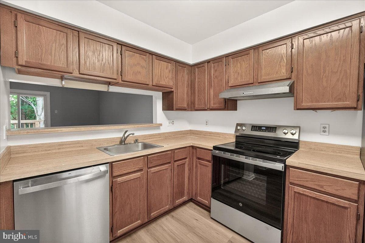 20477 Summersong Lane photo 3