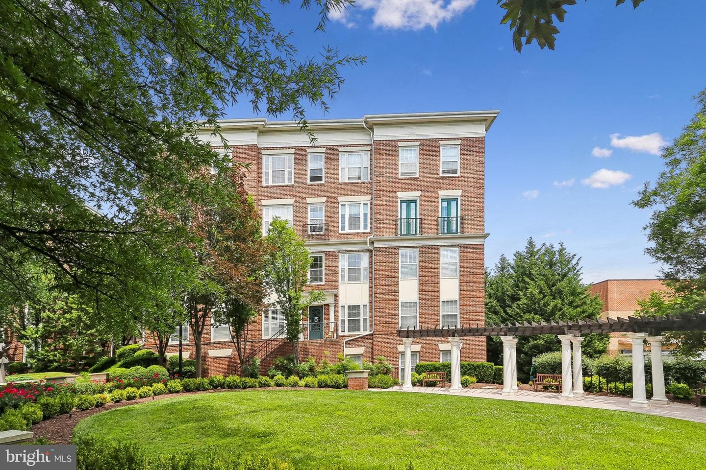 31 Booth Street #b56 photo 23