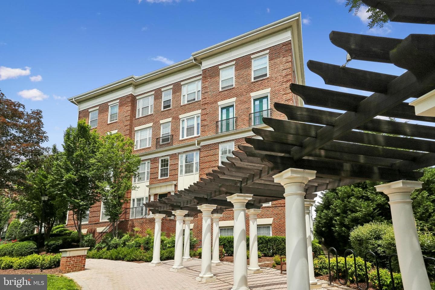 31 Booth Street #b56 photo 24