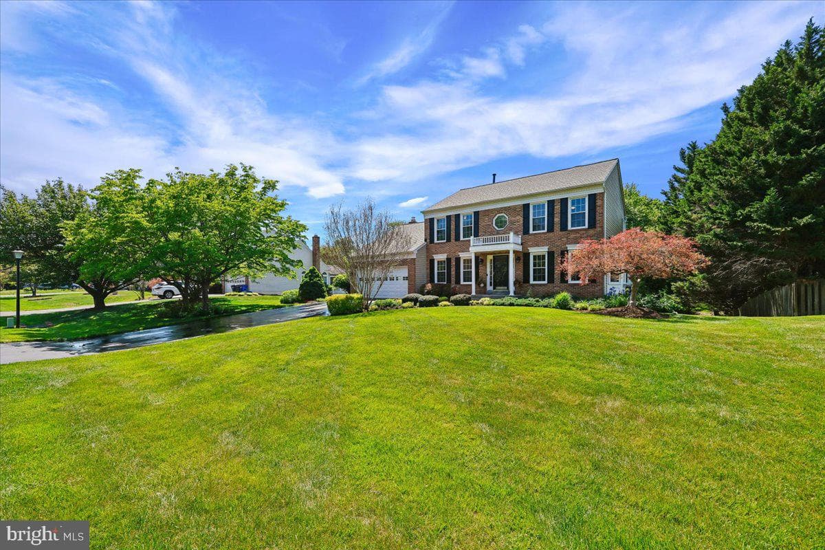 14304 Shoreham Drive photo 14