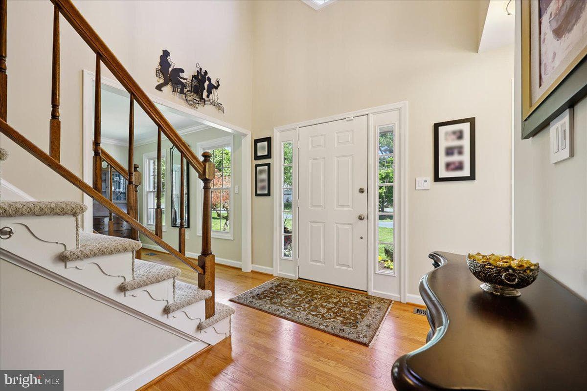 14304 Shoreham Drive photo 17