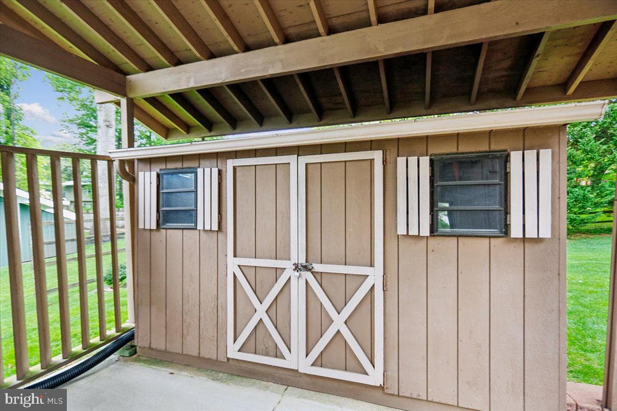 18705 Heritage Hills Drive photo 46