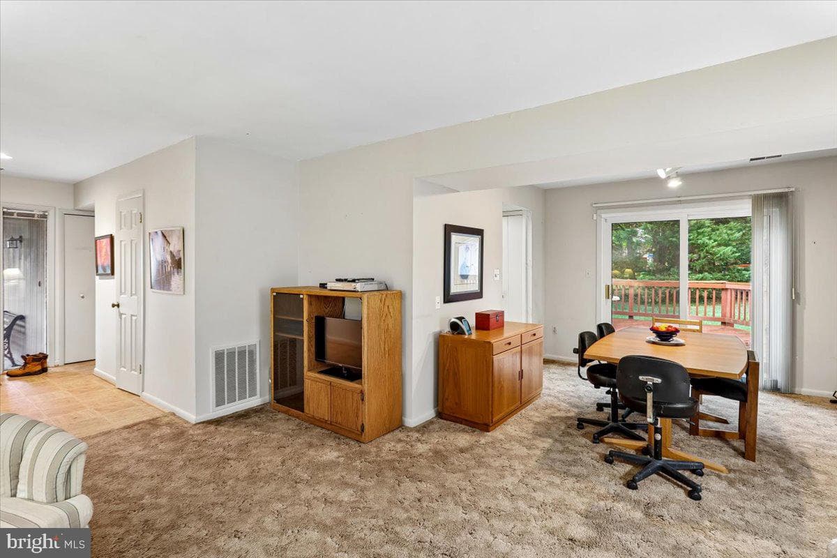 18705 Heritage Hills Drive photo 9