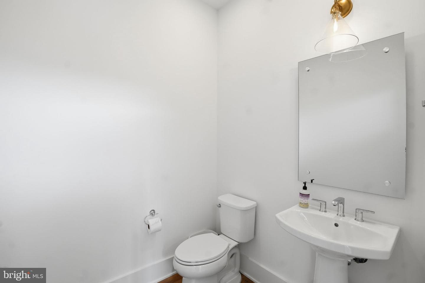 11400 Emerald Park Road photo 14