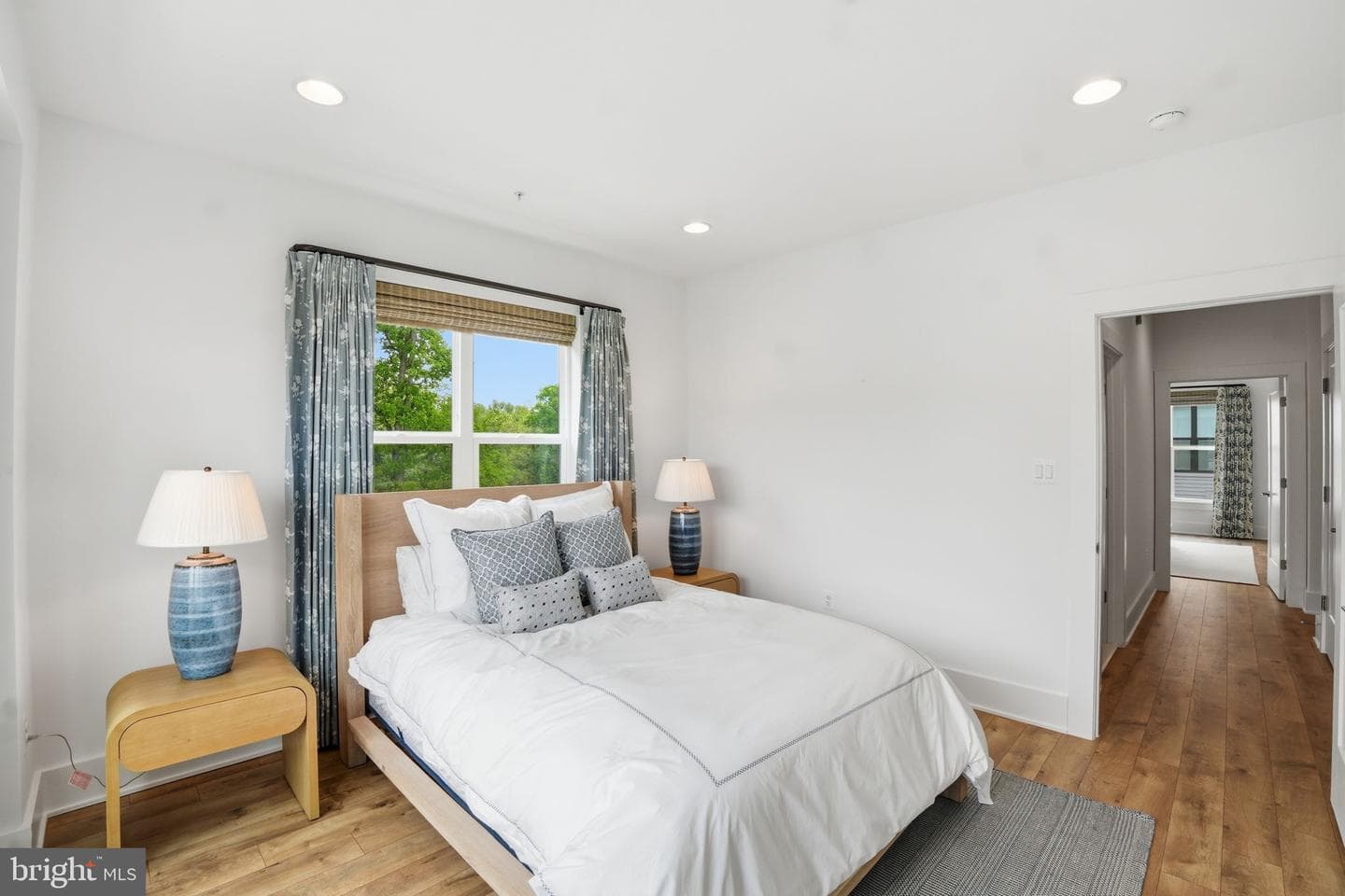 11400 Emerald Park Road photo 24