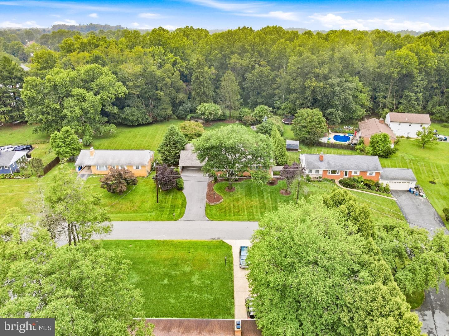 2508 Redmiles Drive photo 44