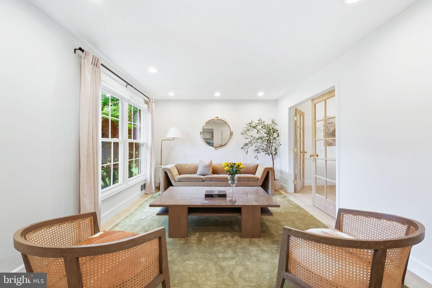 10900 Gainsborough Road photo 5