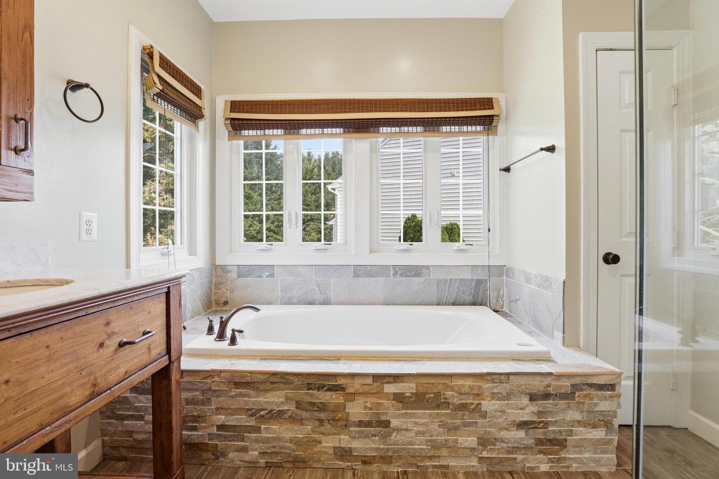 13903 Bromfield Road photo 23