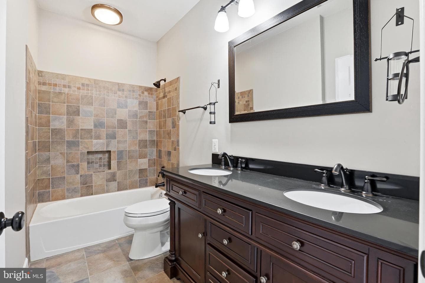 13903 Bromfield Road photo 29