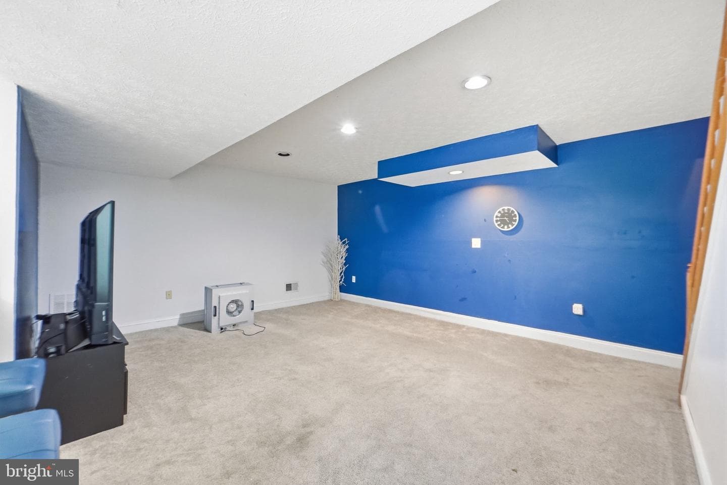 26135 Viewland Dr photo 37