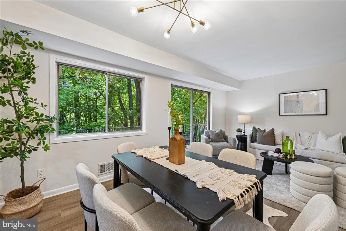 10648 Montrose Avenue #m-103 photo 9