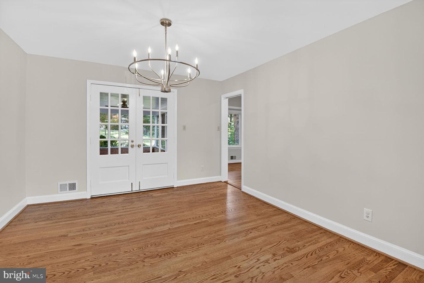312 Kimblewick Drive photo 13