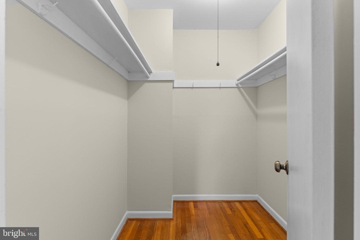 13100 Hathaway Drive photo 35