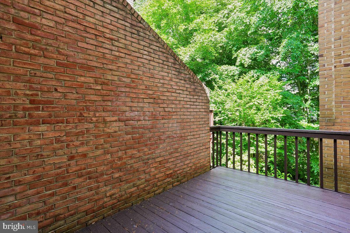 6113 Goldtree Way photo 28