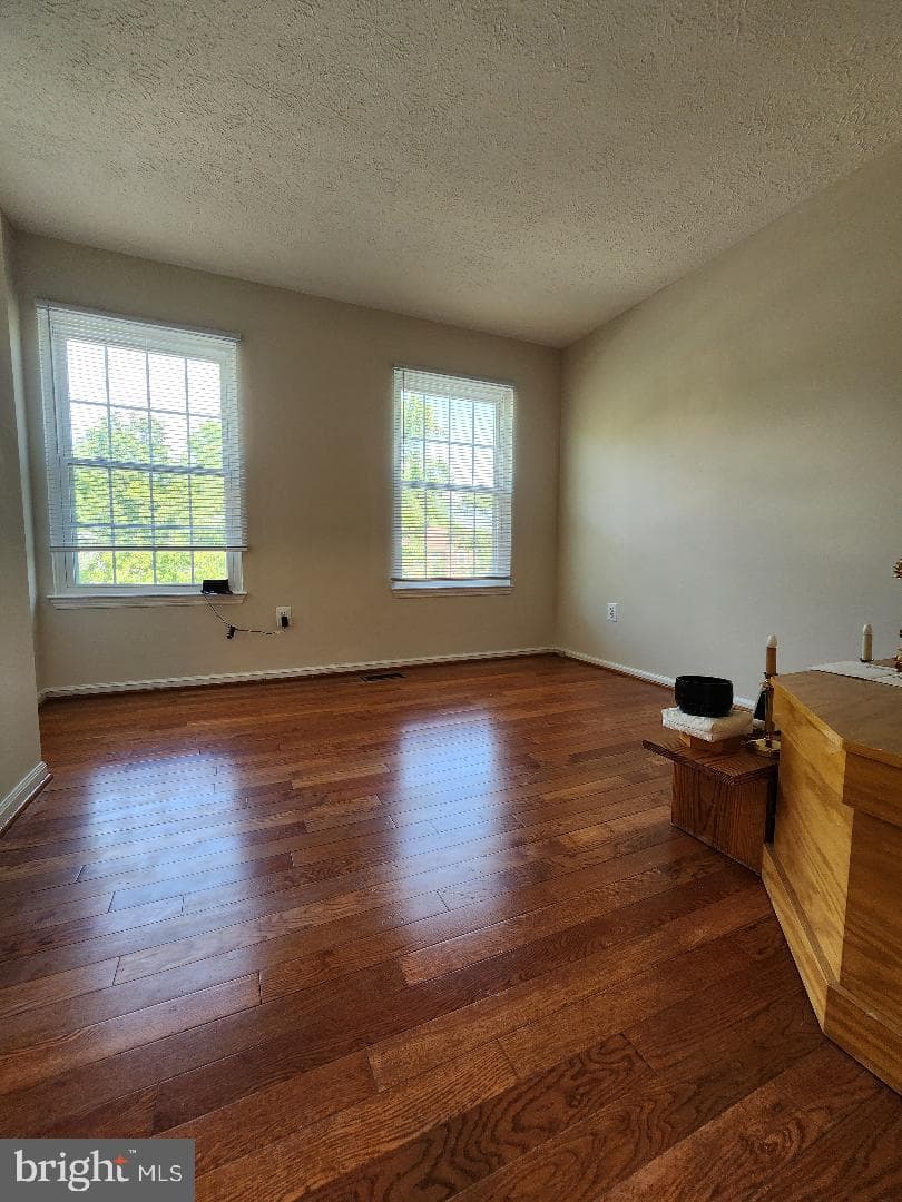 13908 Bergenfield photo 15