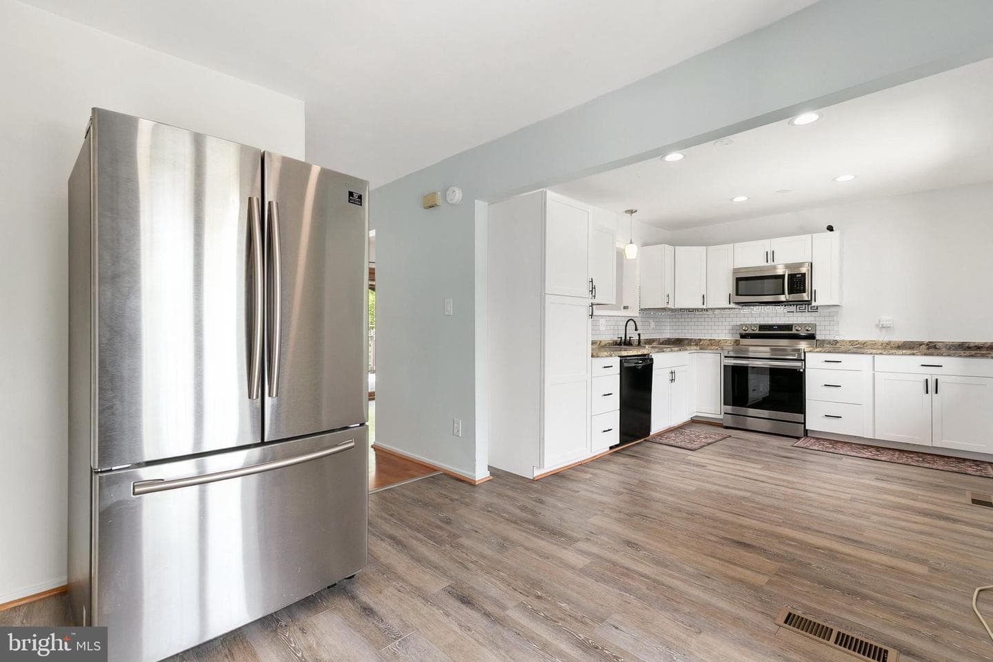 9507 Fern Hollow Way photo 4