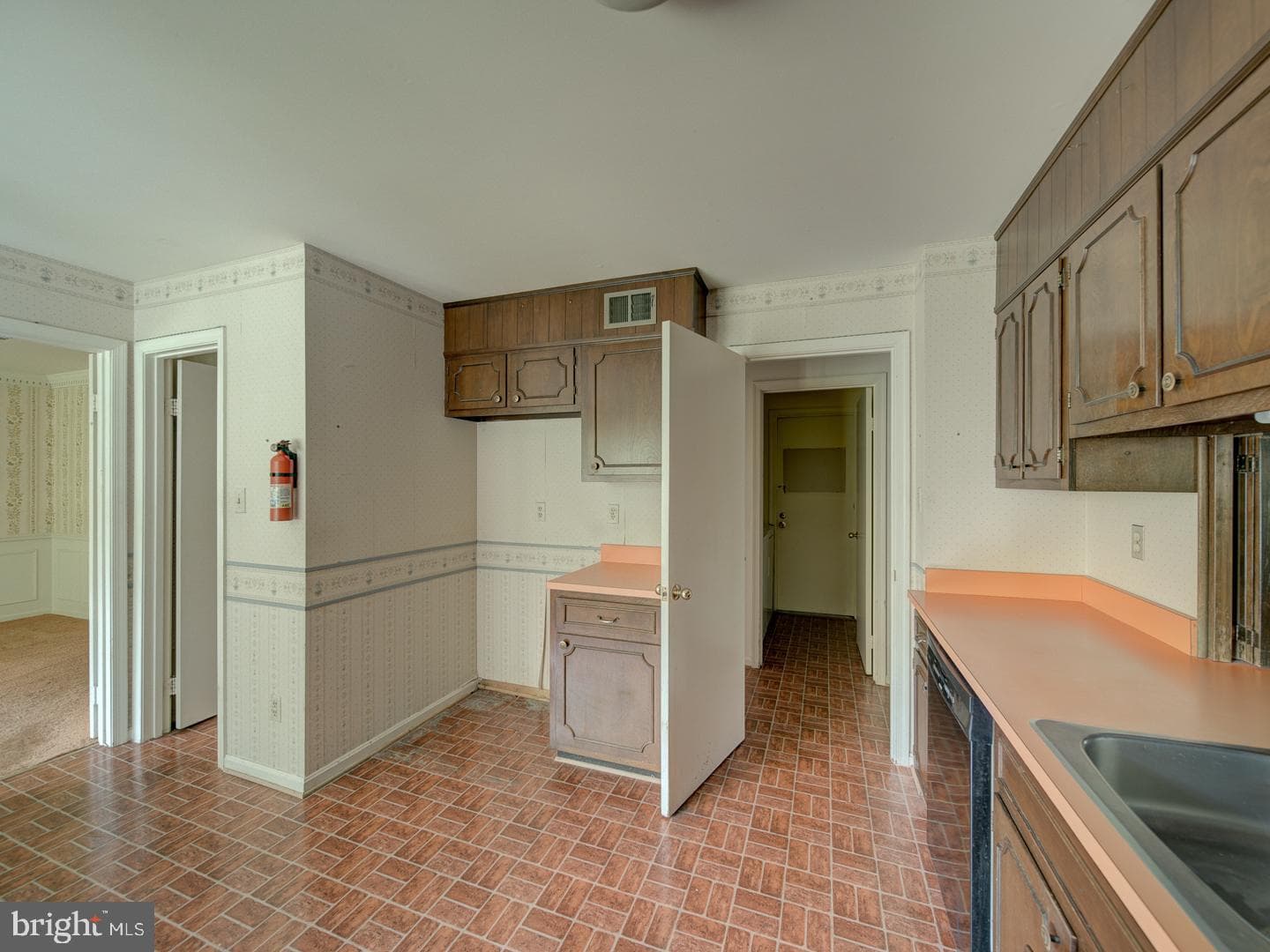 15313 Basswood Court photo 42