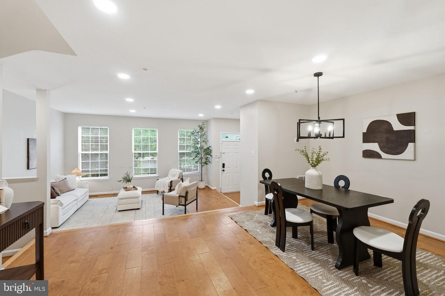 14304 Trillium Terrace photo 9
