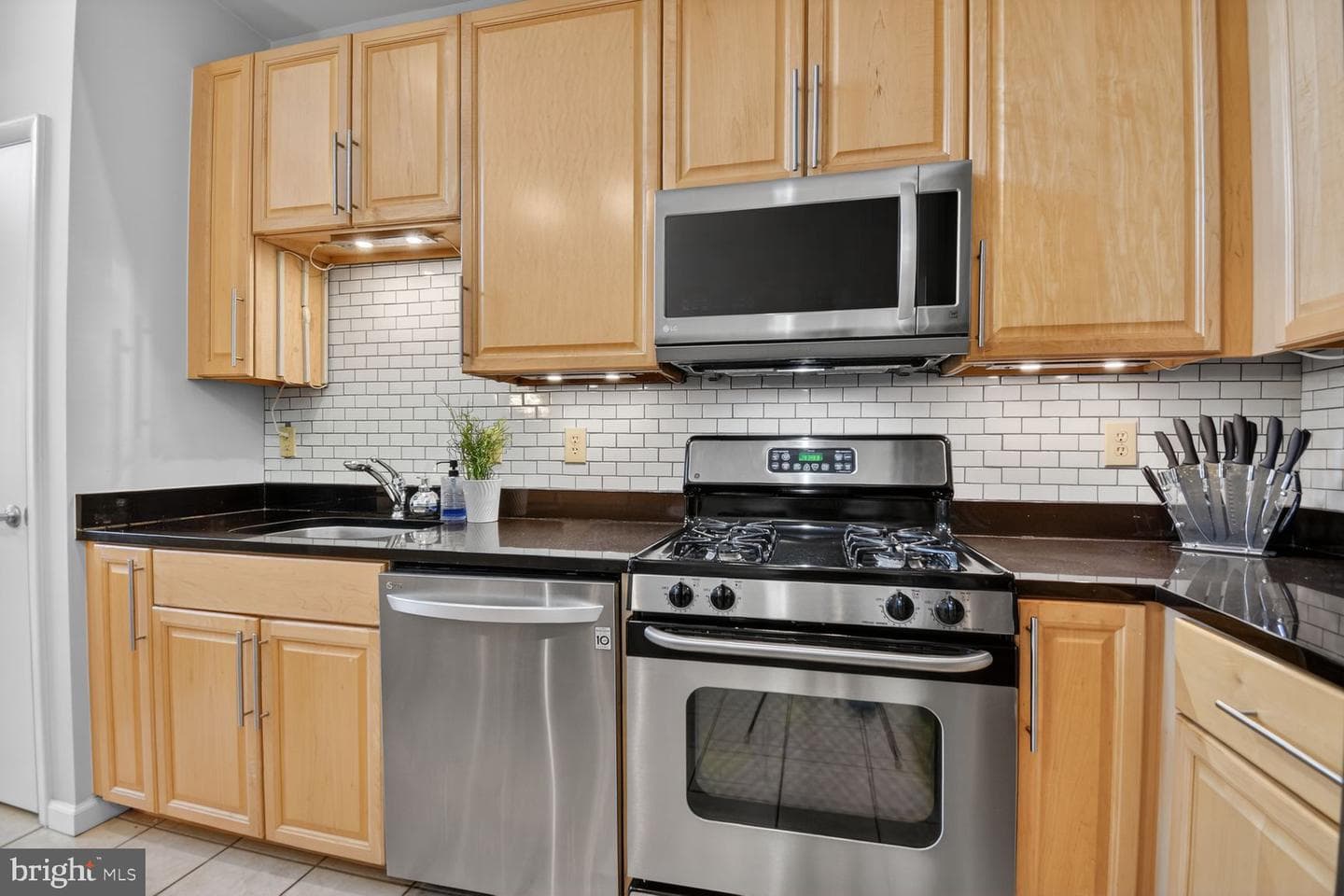 1201 E West Hwy # 410 photo 11