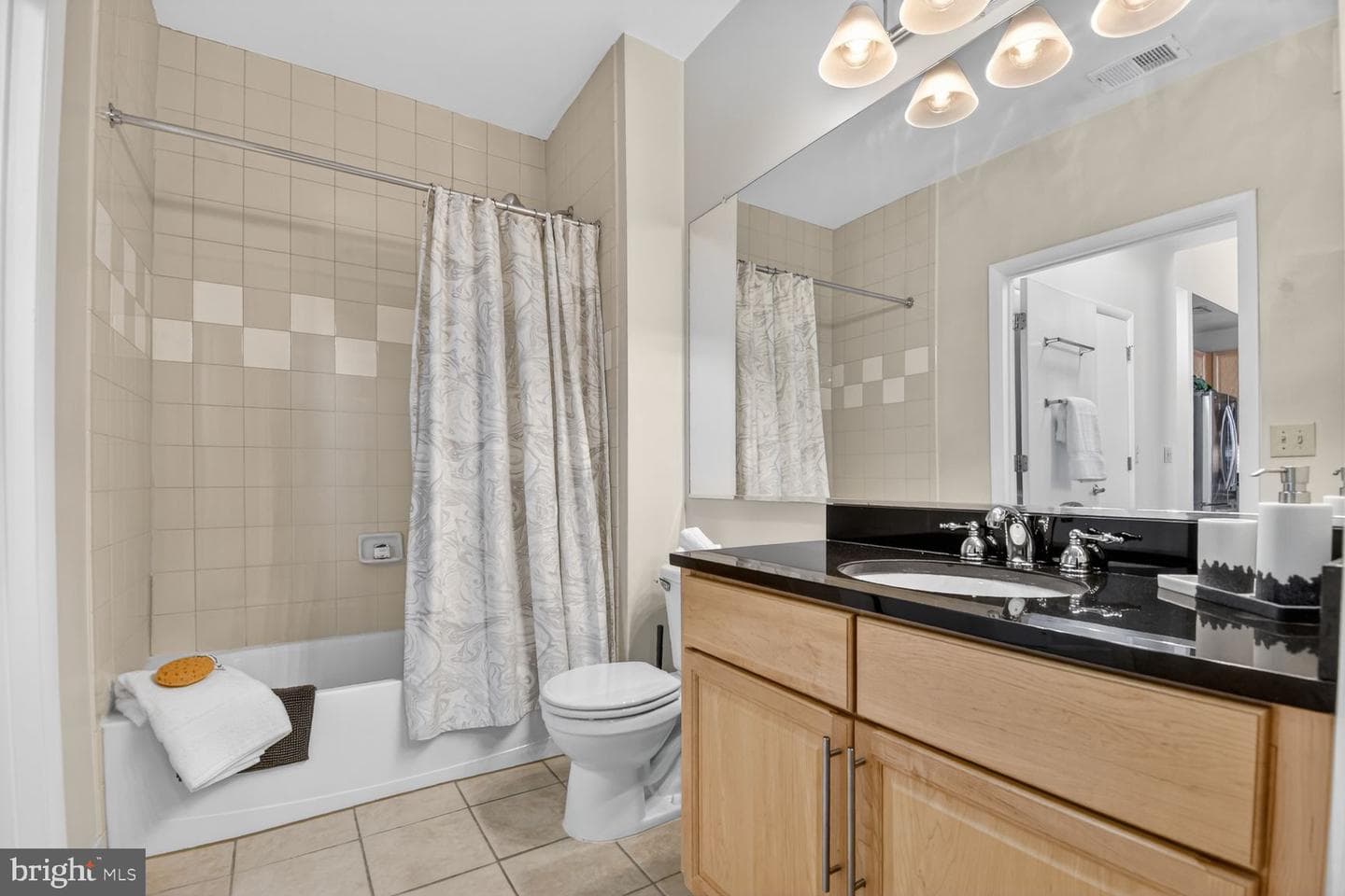 1201 E West Hwy # 410 photo 21