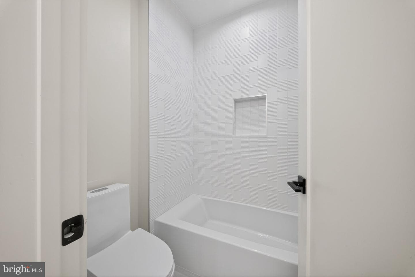9906 Edward Avenue photo 32