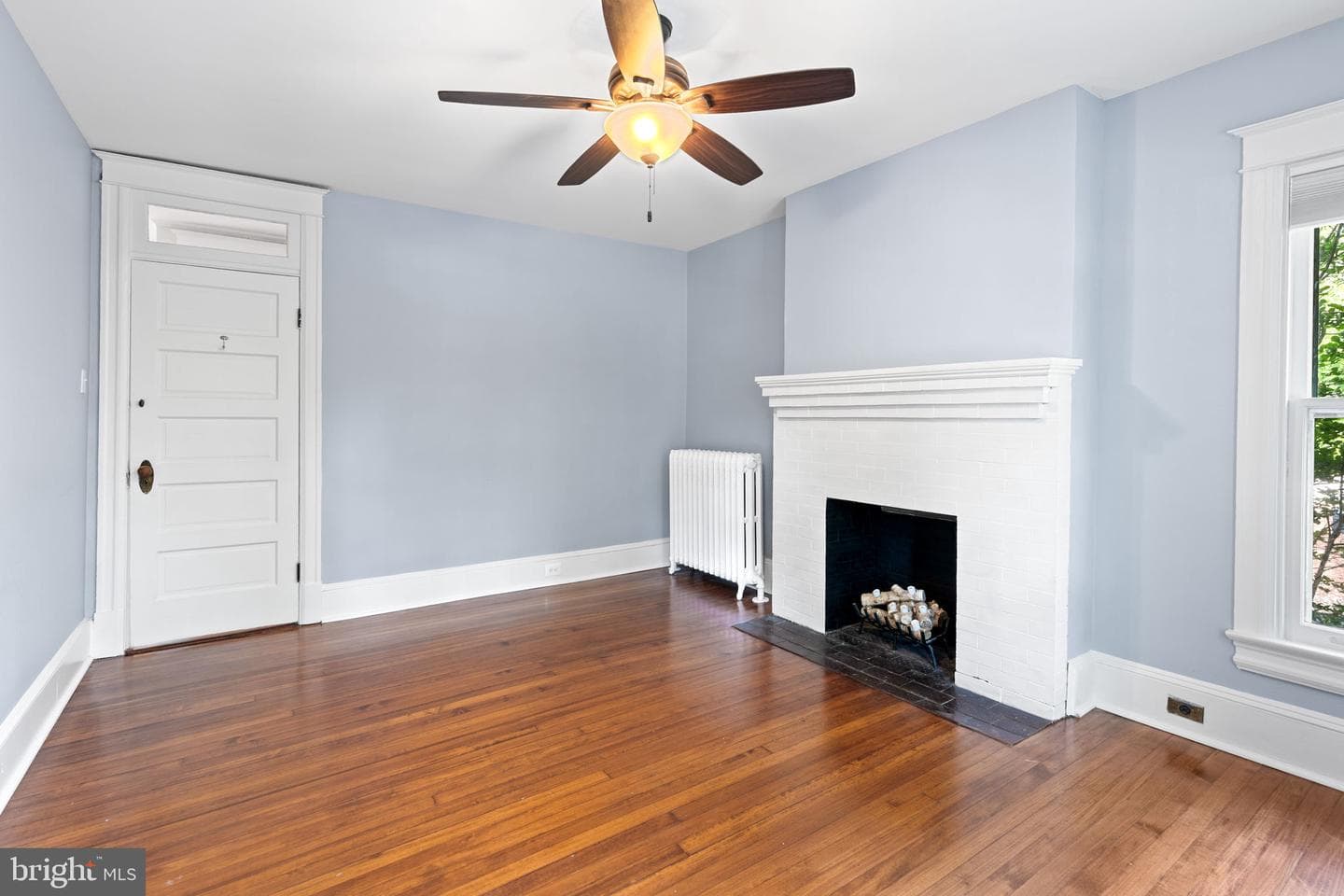 3419 Raymond Street photo 46