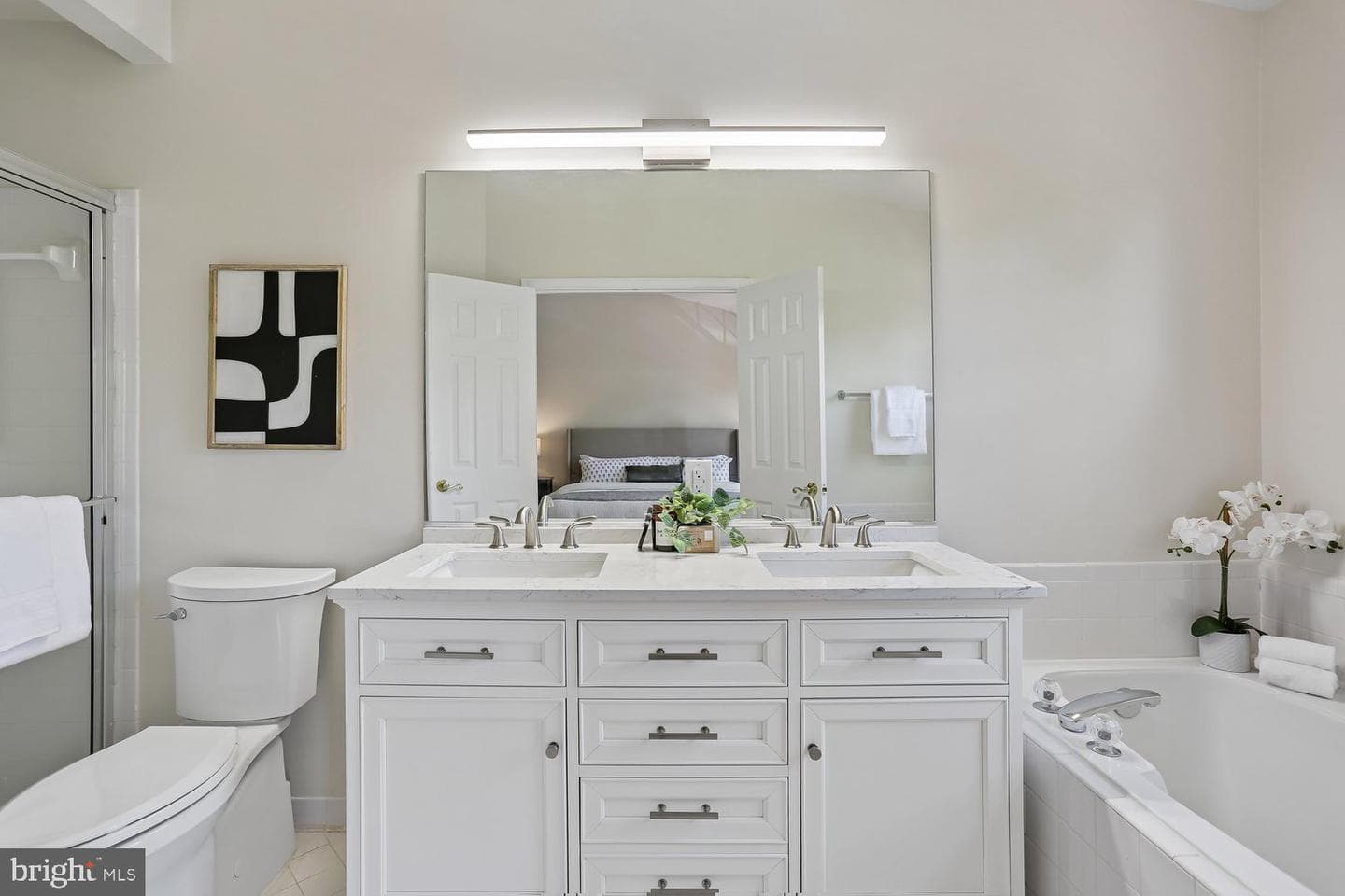 536 Tschiffely Square Road photo 25