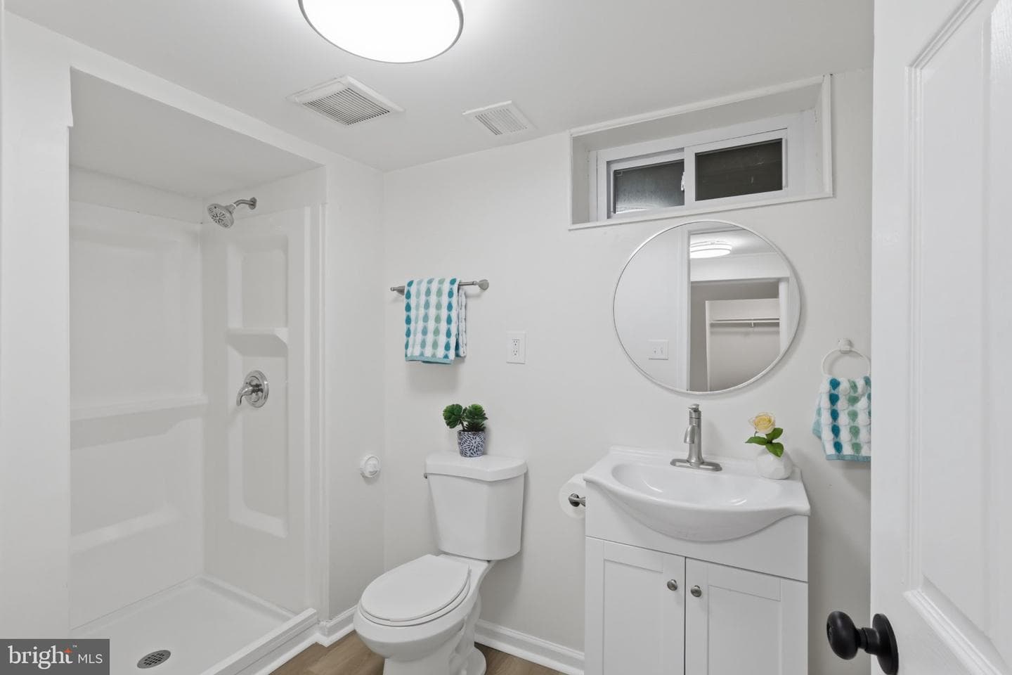 403 Carl Street photo 29