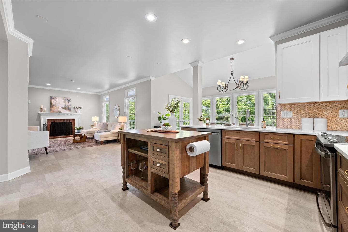 12801 Buck Lane photo 25