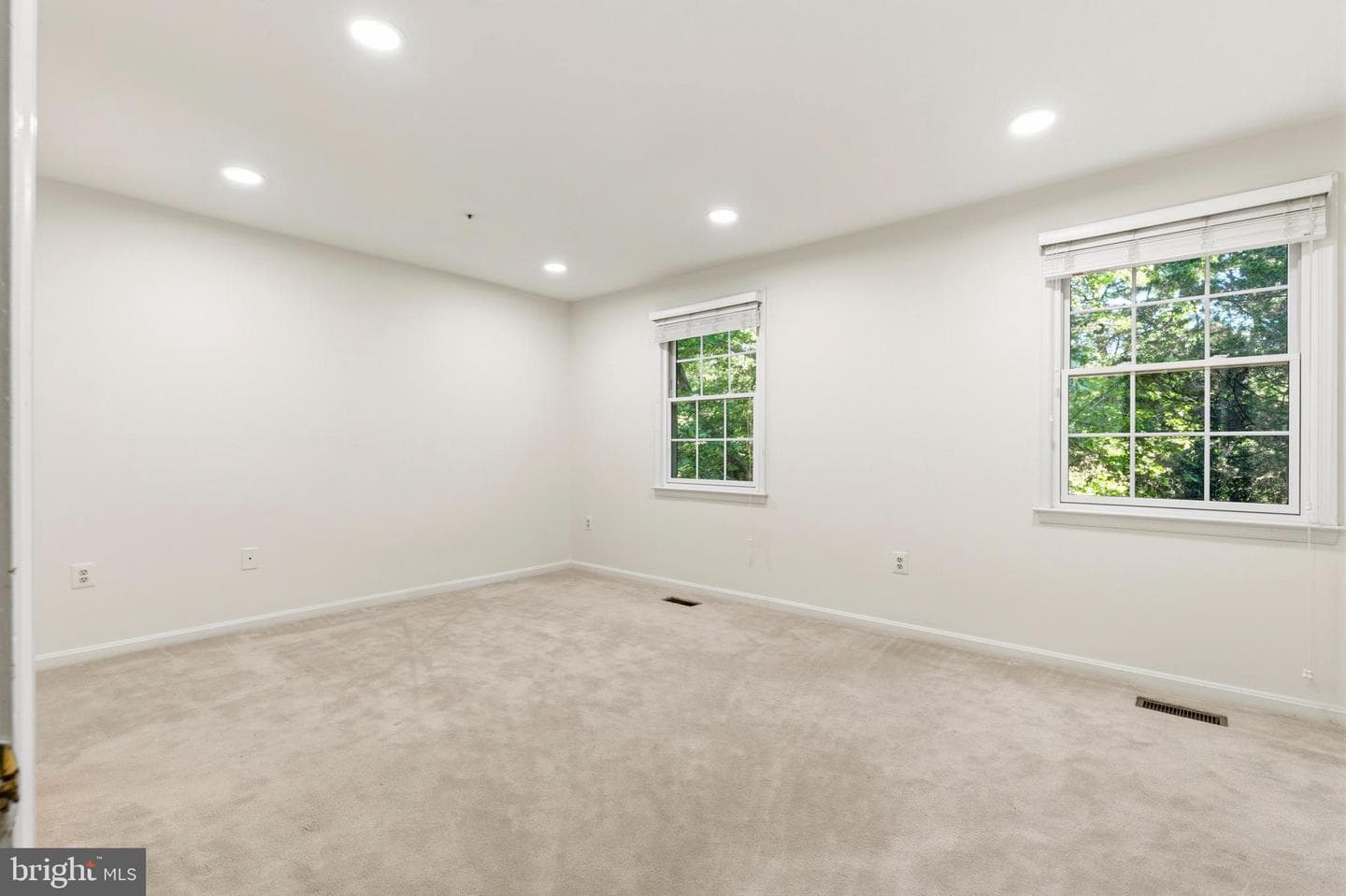 211 Firehouse Lane photo 35